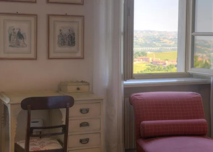Cascina Margherita - Marchesi Alfieri Ferienhaus